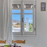 Andrea's Tinos House 펜션