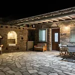 Дом отдыха Andrea's Tinos House *