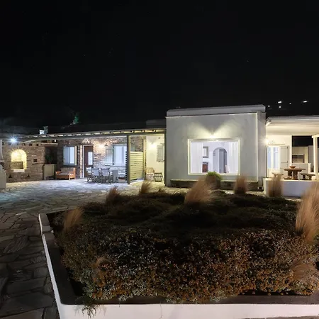 Andrea's Tinos * Ayios Sostis