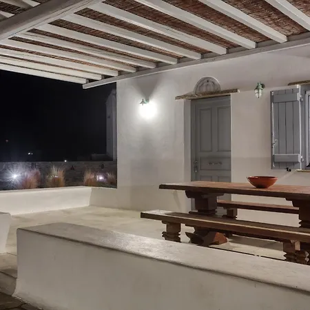 Andrea's Tinos House Semesterbostad *