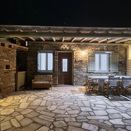 Andrea's Tinos House Hébergement de vacances Agios Sostis (Tinos)